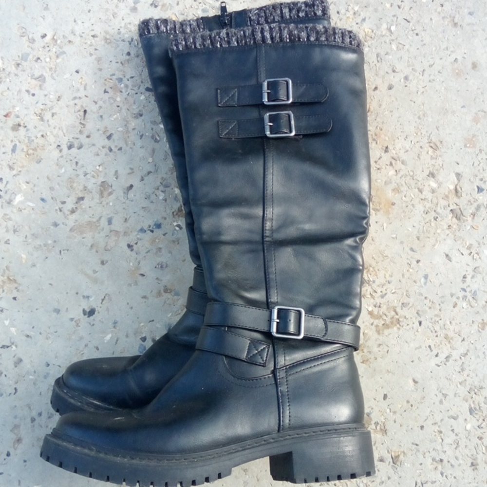 Noel 7.5 zipp up boots
